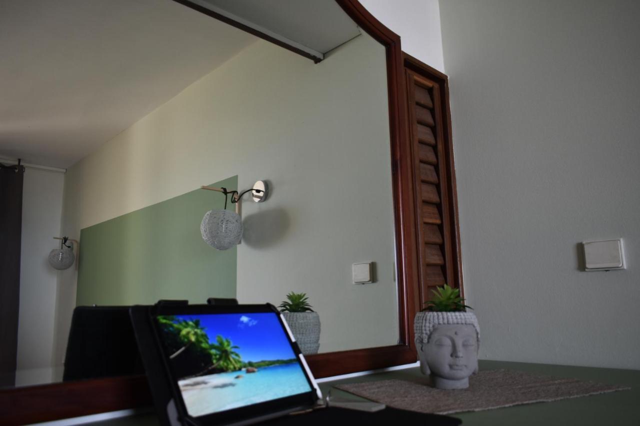 Ananas Premium - Sejour Detente T2 Vue Mer Avec Balcon Prive A Tartane La Trinité Kültér fotó